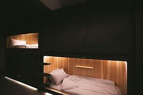 SLEEEP - Capsule Hotel