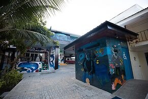 Pescadores Suites Moalboal