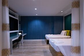 Pescadores Suites Moalboal