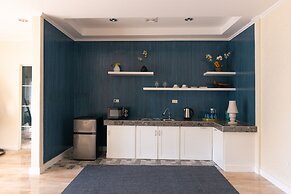 Pescadores Suites Moalboal