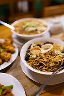 Pescadores Suites Moalboal