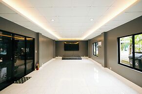 Pescadores Suites Moalboal