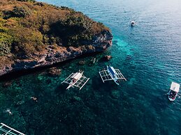 Pescadores Suites Moalboal