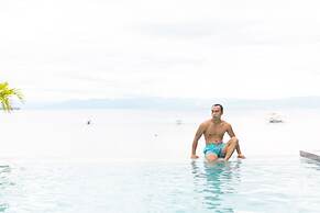 Pescadores Suites Moalboal