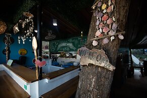 Pescadores Suites Moalboal