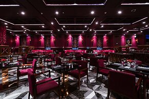 Tigre de Cristal Resort & Casino