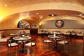 Tigre de Cristal Resort & Casino