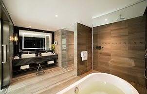 Tigre de Cristal Resort & Casino