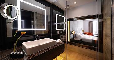 Tigre de Cristal Resort & Casino