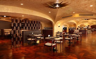 Tigre de Cristal Resort & Casino