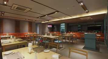 The Link Yangon Boutique Hotel