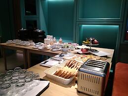 The Link Yangon Boutique Hotel