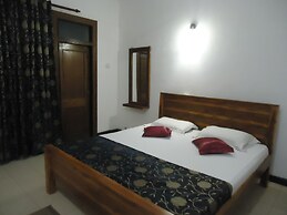 Flower Seven Hotel