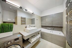 Sky Tower Apartments