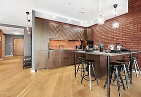 Sky Tower Apartments