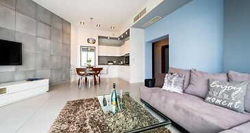 Sky Tower Apartments