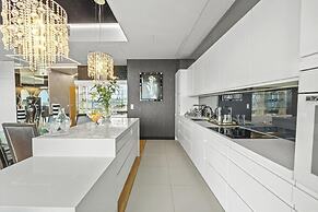 Sky Tower Apartments