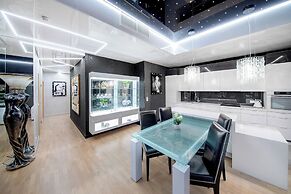 Sky Tower Apartments