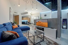 Sky Tower Apartments