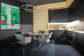 Sky Tower Apartments