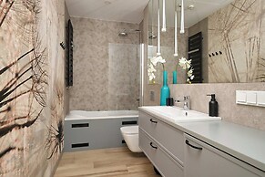 Sky Tower Apartments