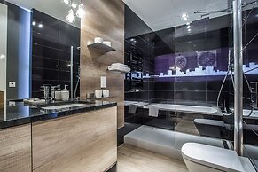 Sky Tower Apartments