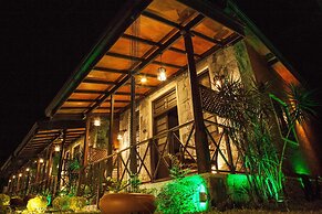 Villa Pinnawala & Restaurant