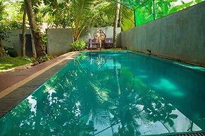 Villa Pinnawala & Restaurant