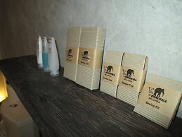 Villa Pinnawala & Restaurant