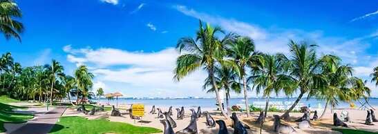 Forest City Marina Hotel