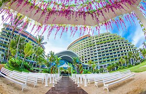 Forest City Marina Hotel