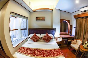 Sakura Princess Hotel