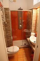 Atmos Luxe Navigli Hostel & Rooms