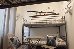 Atmos Luxe Navigli Hostel & Rooms