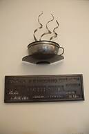 Atmos Luxe Navigli Hostel & Rooms