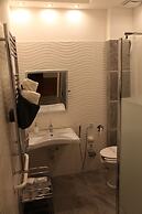 Atmos Luxe Navigli Hostel & Rooms