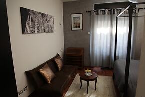 Atmos Luxe Navigli Hostel & Rooms