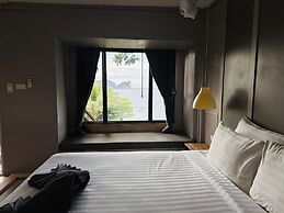 HIP Seaview Resort at Phi Phi