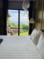 HIP Seaview Resort at Phi Phi
