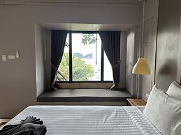 HIP Seaview Resort at Phi Phi