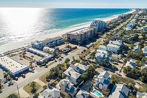 Caribbean Queen 5 Bedroom Holiday Home by Five Star Properties