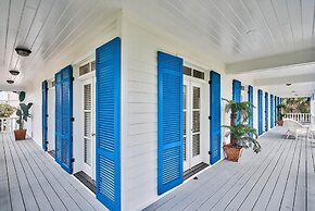 Caribbean Queen 5 Bedroom Holiday Home by Five Star Properties