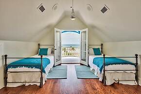 Caribbean Queen 5 Bedroom Holiday Home by Five Star Properties