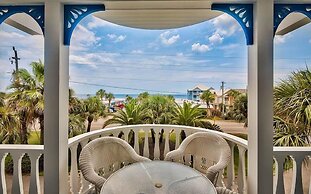 Caribbean Queen 5 Bedroom Holiday Home by Five Star Properties