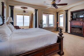 Casa de Cielo 4 Bedroom Holiday Home by Five Star Properties