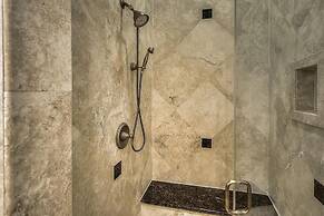 Casa de Cielo 4 Bedroom Holiday Home by Five Star Properties