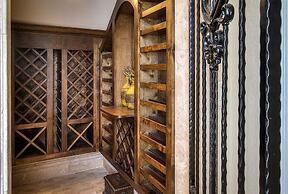 Casa de Cielo 4 Bedroom Holiday Home by Five Star Properties