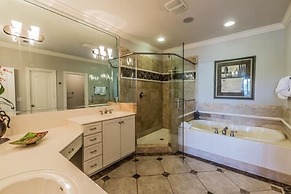 Casa de Fiesta 5 Bedroom Holiday Home by Five Star Properties