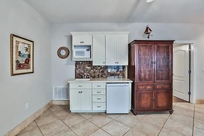 Casa de Fiesta 5 Bedroom Holiday Home by Five Star Properties