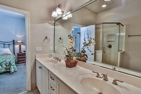 Casa de Fiesta 5 Bedroom Holiday Home by Five Star Properties